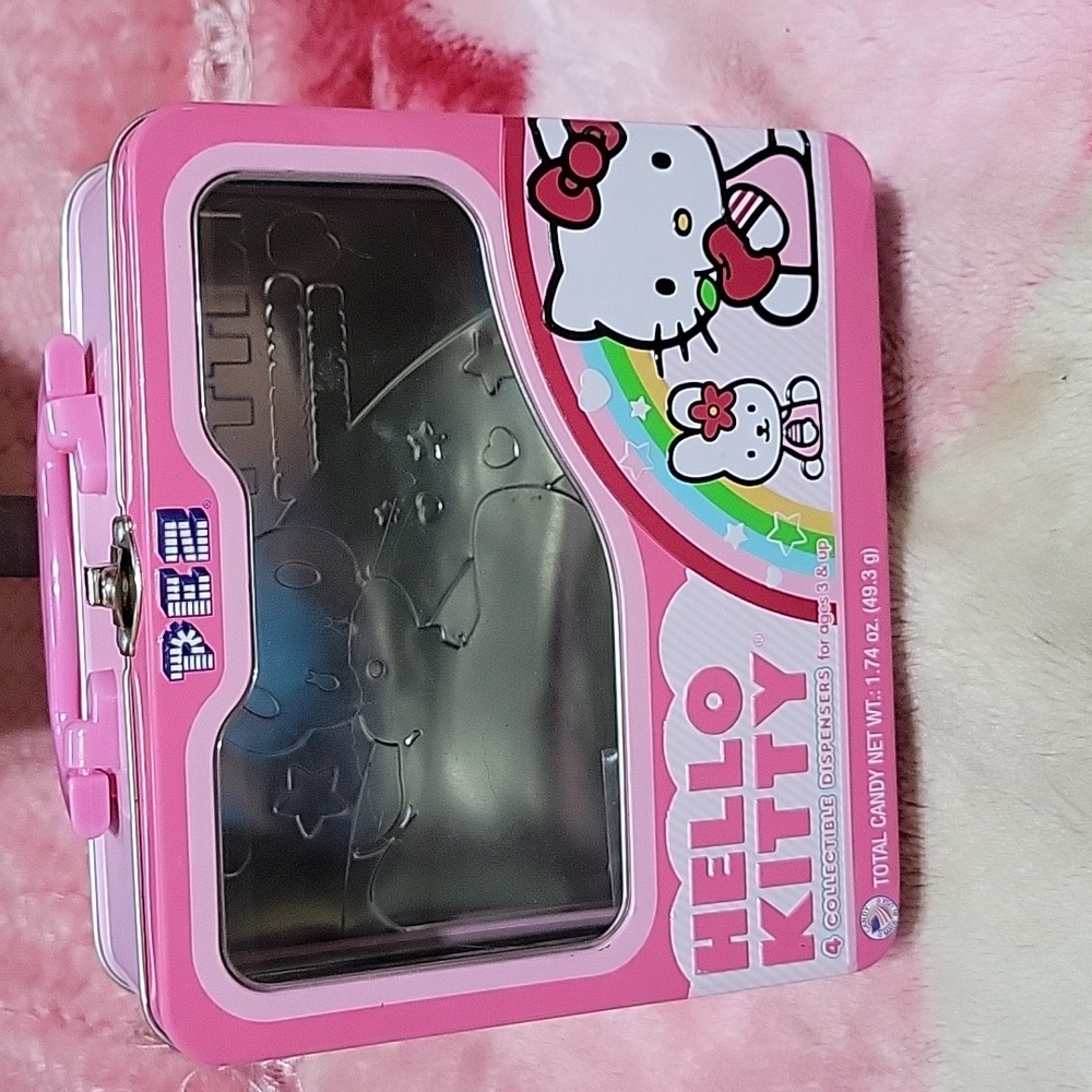 Hello kitty tin box